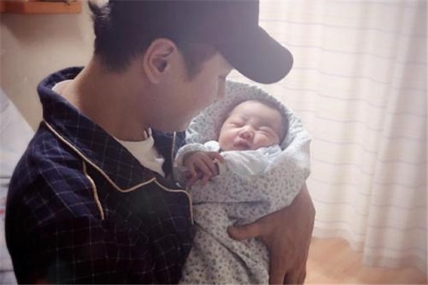 朱桢现任老婆洪燕个人资料微博是富二代吗,朱桢是二婚吗前妻是谁