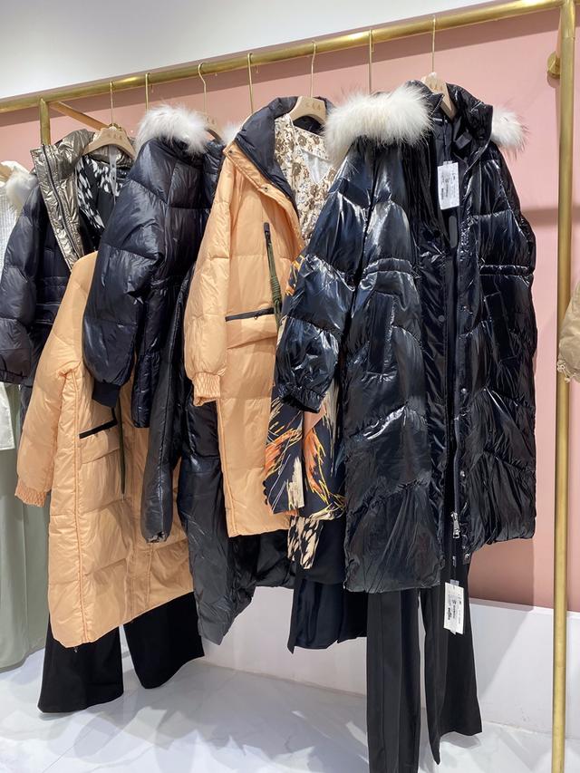 广州时尚女装批发市场有哪些地方（广州女装服装批发市场在哪里）(3)