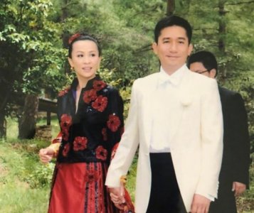 ​相爱30年情不变！刘嘉玲自曝与梁朝伟的婚姻关系：都在忍