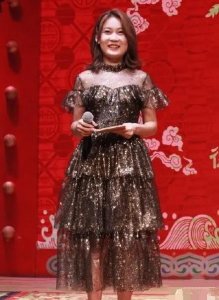 ​德云社后台团宠，最火的女主持人：琪琪