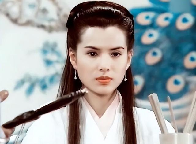 50岁以上的25位女明星（明明是50岁大妈的年纪）(63)