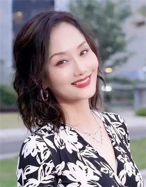 50岁以上的25位女明星（明明是50岁大妈的年纪）(43)