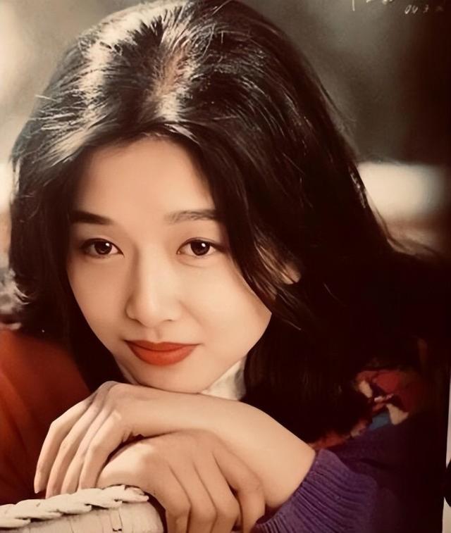50岁以上的25位女明星（明明是50岁大妈的年纪）(55)