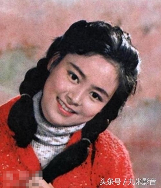 电影演员张瑜的一组怀旧美照，你觉得印象最深的是哪一张