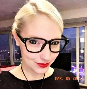 撒贝宁妻子李白家世曝光!岳父身价百亿,背景惊人!