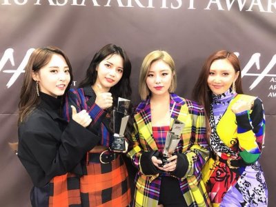 韩国演艺圈掀起的债too风波 到底谁才是最坑儿女的父母?