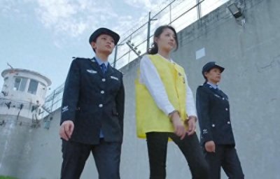 《青春斗》大结局:丁兰最幸福,于慧最惨,向真最悲催