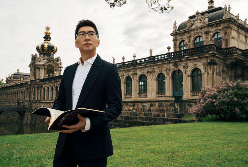 陈数:惨遭前夫劈腿,二婚钢琴家赵胤胤,为了继子决定不生孩子