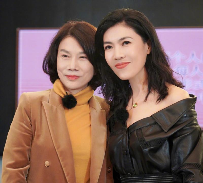 苏芒是谁(一天650的生活费还不够,苏芒她到底是何许人也?)