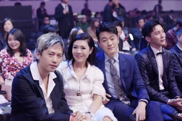 苏芒是谁(一天650的生活费还不够,苏芒她到底是何许人也?)