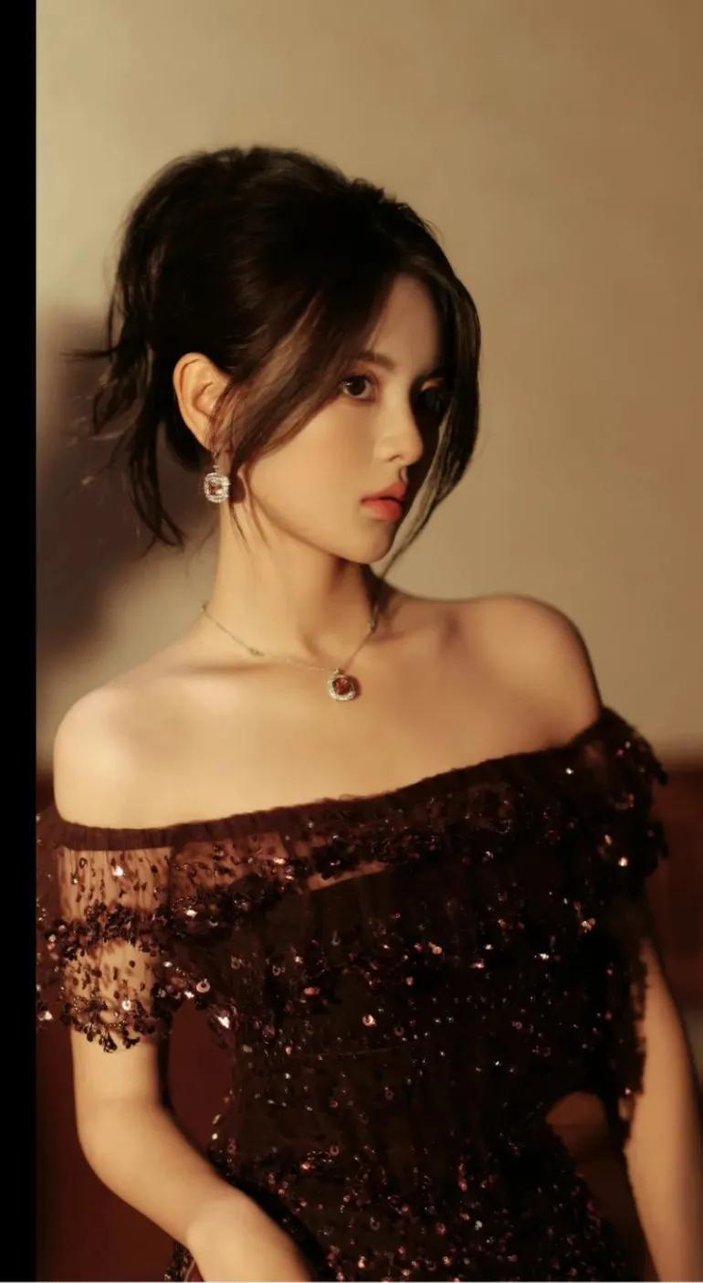 杨超越-----清纯可爱的女神介绍