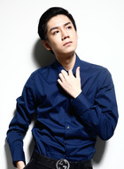 徐星辰(杨霖饰演)