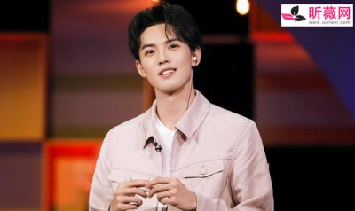 ​周峻纬老婆是谁 周峻纬老婆长什么样