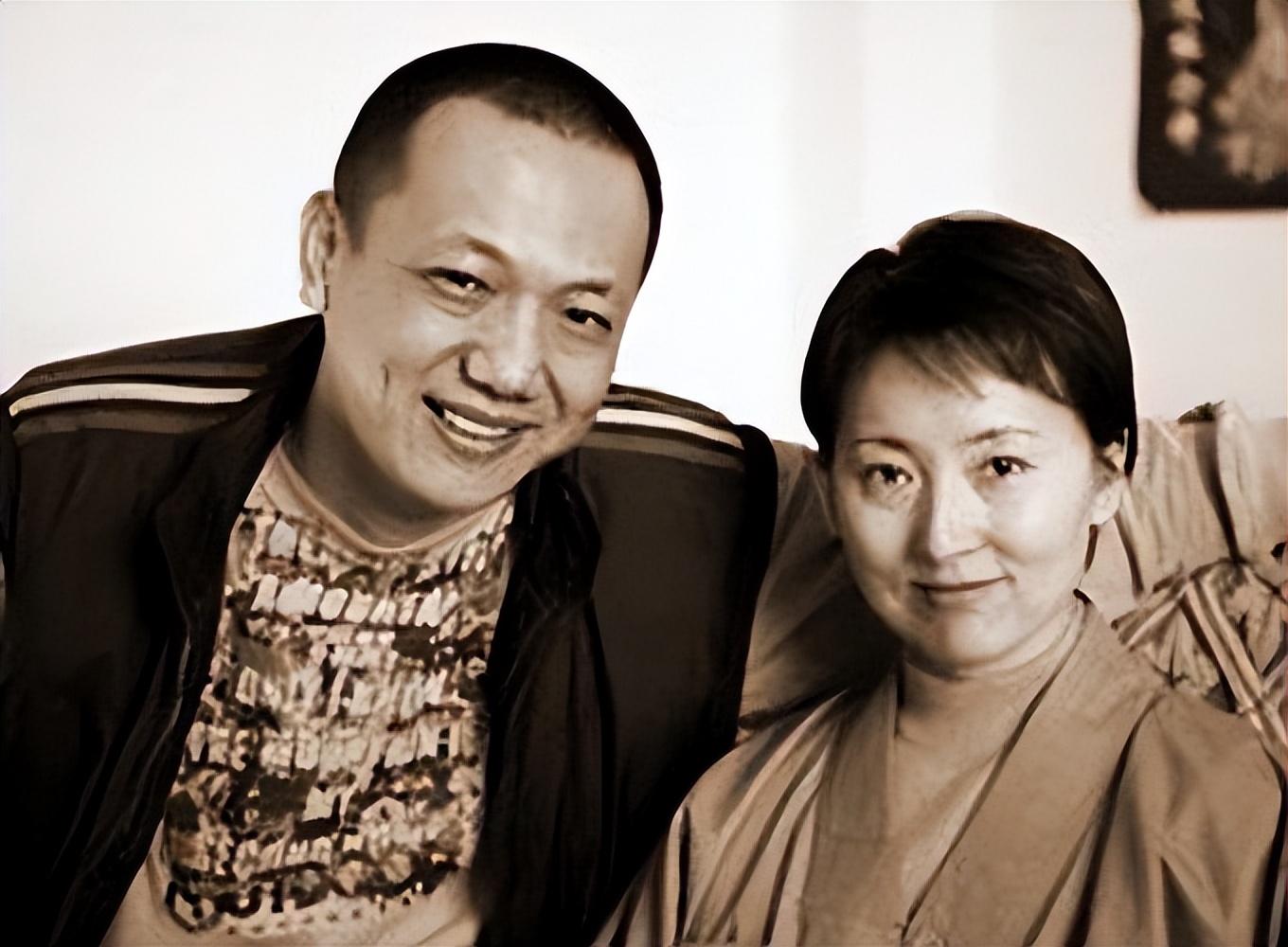 郝彤的最新消息(陈晓旭的丈夫郝彤现状)