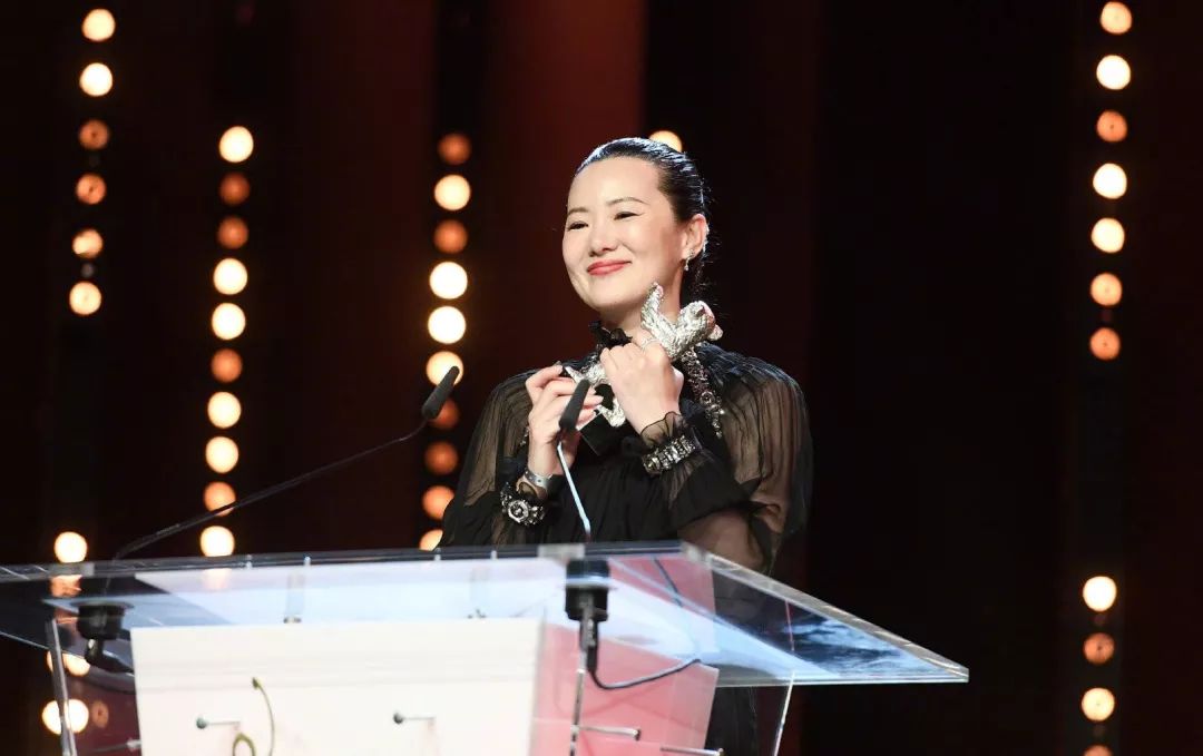 地久天长到底是一部什么电影（地久天长的主演是哪些）