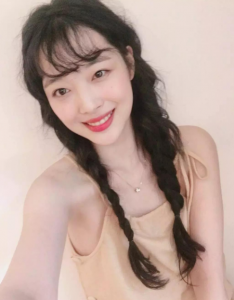 ​崔雪莉资料，崔雪莉是什么星座(崔雪莉是白羊座)