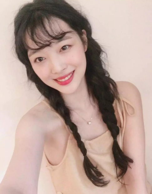 崔雪莉资料,崔雪莉是什么星座(崔雪莉是白羊座) 崔雪莉资料,崔雪莉是什么星座(崔雪莉是白羊座)