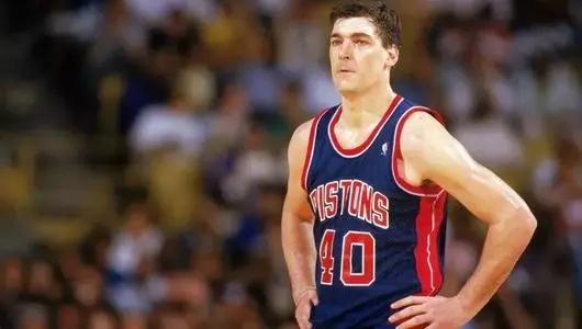 乔丹公牛时期3个名人堂球员（NBA球员谈虎色变活塞的）(3)