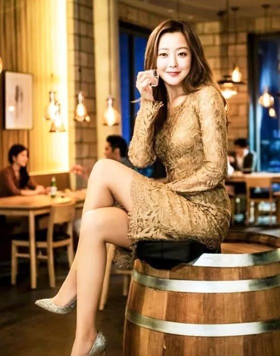 金喜善个人资料及简历（韩国第一美女金喜善）