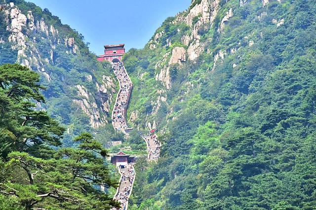 泰山并不是最高，但为什么能成为五岳之首，你知道原因吗？