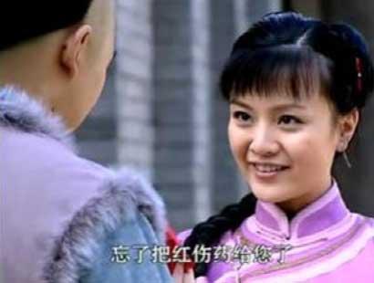 演员刘孜情史被扒和张国立好过吗?刘孜老公杨泓年龄多大很有钱吗