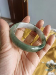 ​玉镯子碎了是什么征兆（玉镯子碎了征兆着什么）