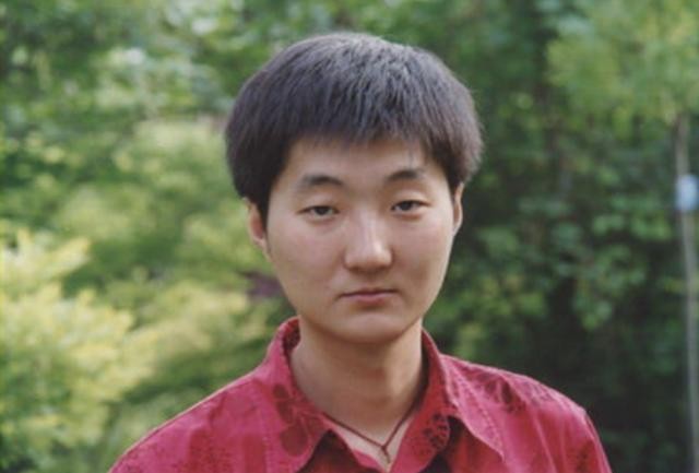 王大治个人资料介绍(丑男王大治的毁灭史)