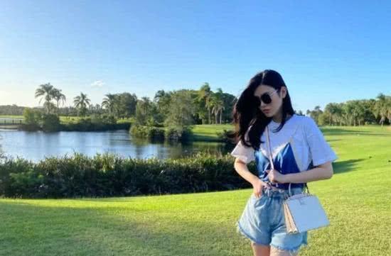 陈冠希超模老婆太风光!旧照曝光简直开挂,绝美素颜不输奚梦瑶