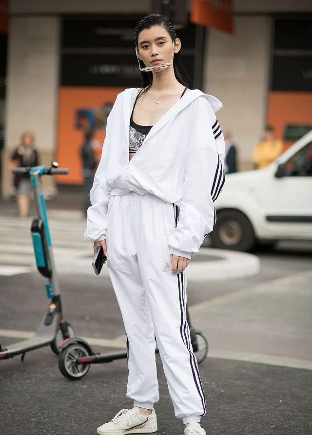 陈冠希超模老婆太风光!旧照曝光简直开挂,绝美素颜不输奚梦瑶