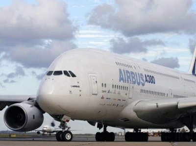 ​时代落幕！空客A380正式停产，为啥不改成运输机？对中国也有启示