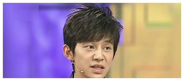 何炅有多牛《快乐大本营》因为他的档期问题,调整了播出时间!