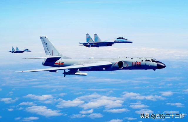 轰-6K新型轰炸机（千呼万唤始出来）(2)