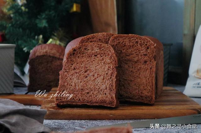 自己在家就能做暄软香甜的面包(好吃的面包在家做)(1)
