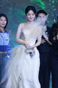 ​《与凤行》为何没有爆火