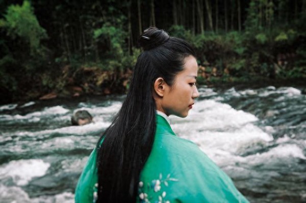 杨氏太极拳六代传人,80后美女叶泳湘的太极风尚