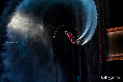 外国人指导中国文化，武汉《汉秀》怎么样？一张门票最贵2699元