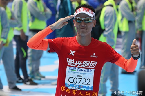 秦皇岛举行国际马拉松暨全国马拉松锦标赛