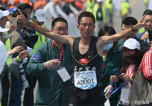 秦皇岛举行国际马拉松暨全国马拉松锦标赛