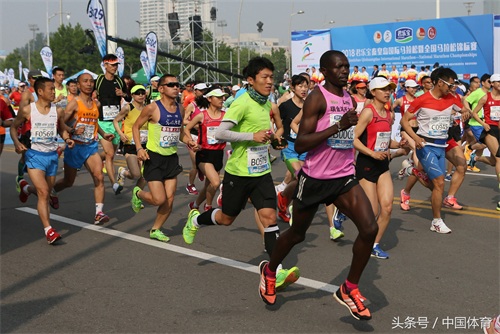 秦皇岛举行国际马拉松暨全国马拉松锦标赛