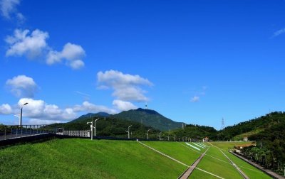 ​鹏城之巅——梧桐山