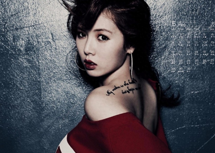 纹身美女性感壁纸