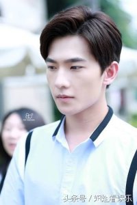 ​杨洋发型百变造型，帅到无敌！