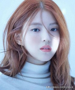 ​“最美小三”韩素希疑被潜规则变性奴，画风与雪莉相似资源不断