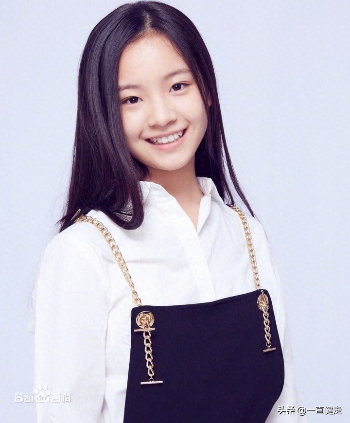 科幻网络剧——《同学两亿岁》