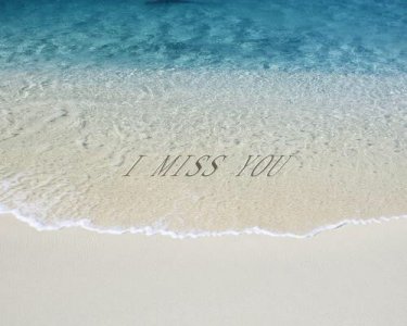​用I miss you 的三种翻译来概括一段感情