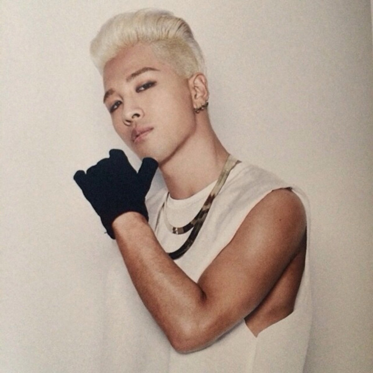 BIGBANG成员金牛座的东永裴太阳5.18生日快乐！