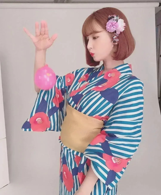 岛国女演员明日花绮罗写真分享,永不磨灭的番号!