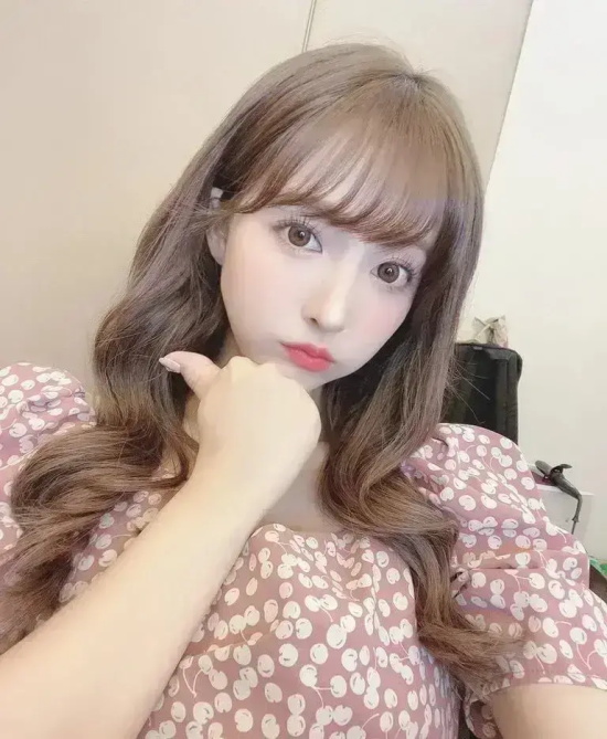 岛国女演员明日花绮罗写真分享,永不磨灭的番号!