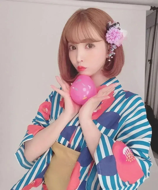 岛国女演员明日花绮罗写真分享,永不磨灭的番号!