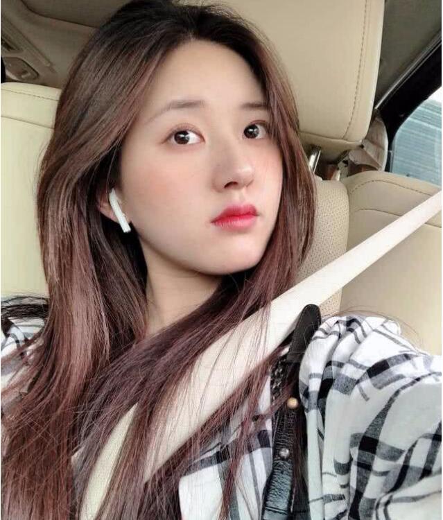 赵露思家里有钱是富二代吗(赵露思个人资料是富二代吗)